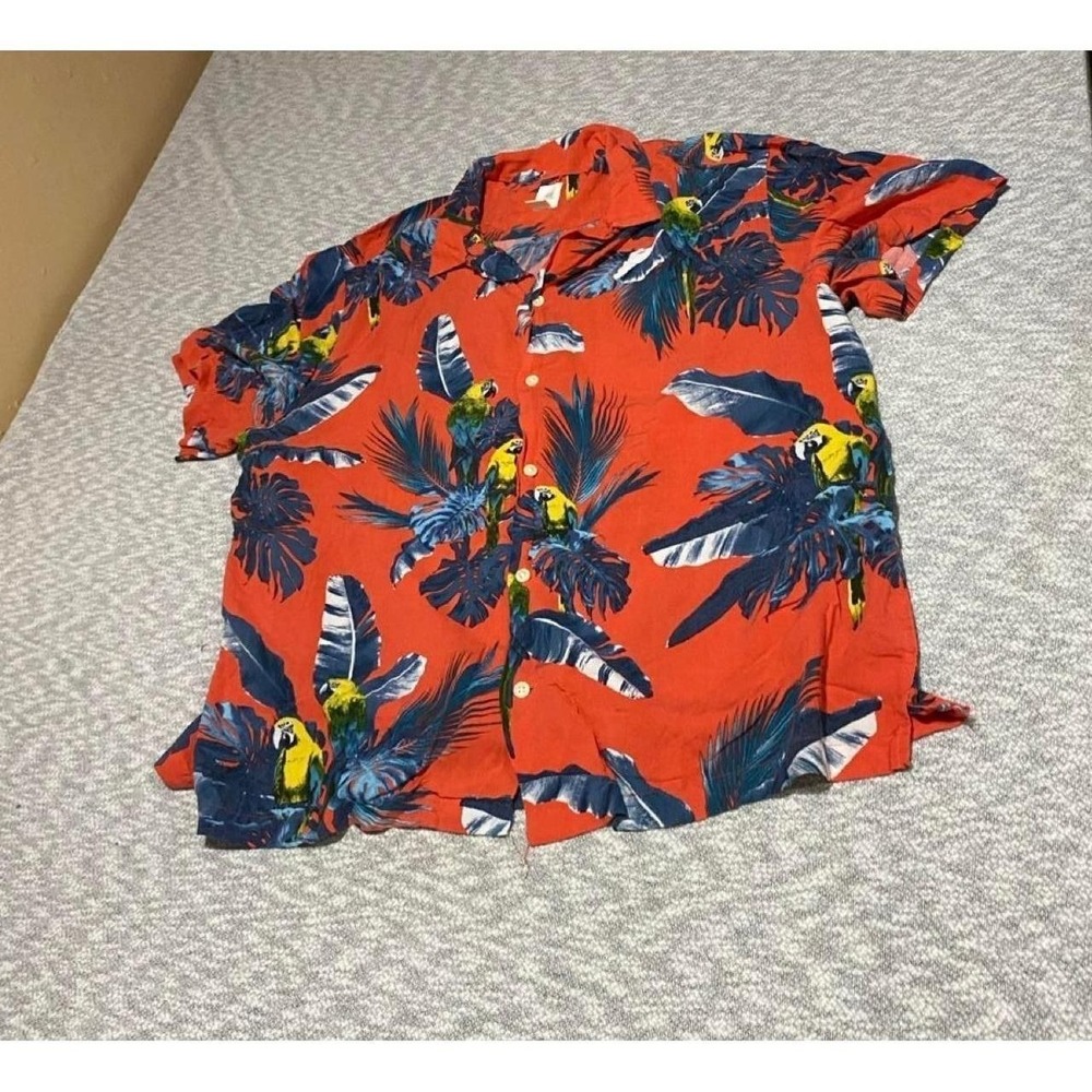 H&M button-up red tropical shirt with blue parrots and leaves men  XL. SKU-B669